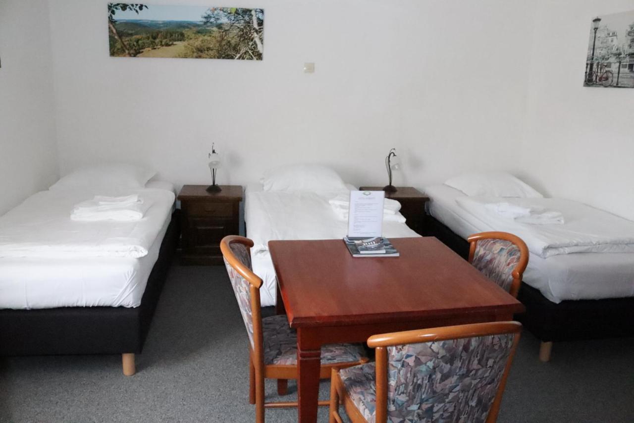 Hotel Huberty Kautenbach Kültér fotó